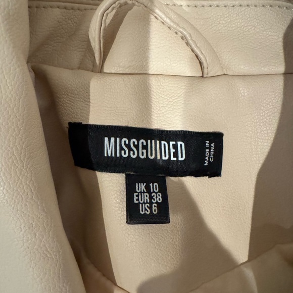 Missguided + Cream Leather Moto Jacket Asymmetrical Zipper - Picture 2 of 2